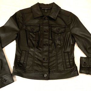 WHBM BLACK COATED JEAN-STYLE JACKET WITH SIDE POCKETS AND BANDED WAIST SIZE 00P